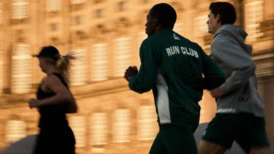 👟Hennes Run Club🤟 Team Image