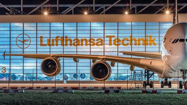 Lufthansa Technik Team Image