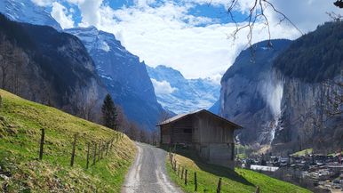 Run in Lauterbrunnen Team Image